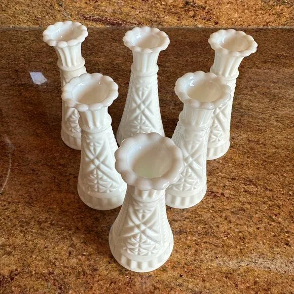 Vintage Anchor Hocking Stars & Bars Milk Glass Bud Vase 6"  Lot of 6 MCM Wedding - Picture 2 of 5